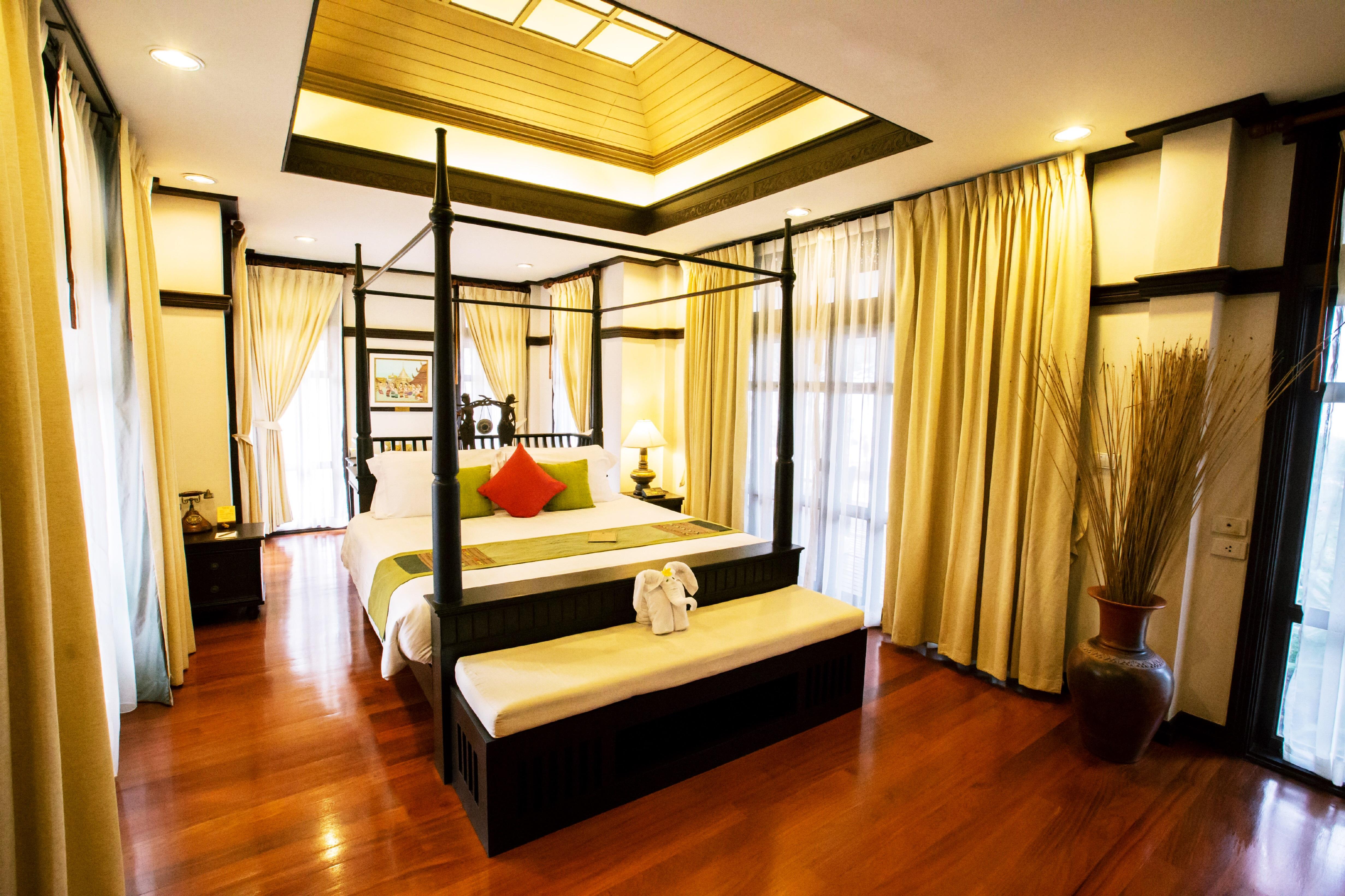 Wora Bura Hua Hin Resort & Spa Exterior foto A bedroom at the Royal Paradise Hotel & Spa