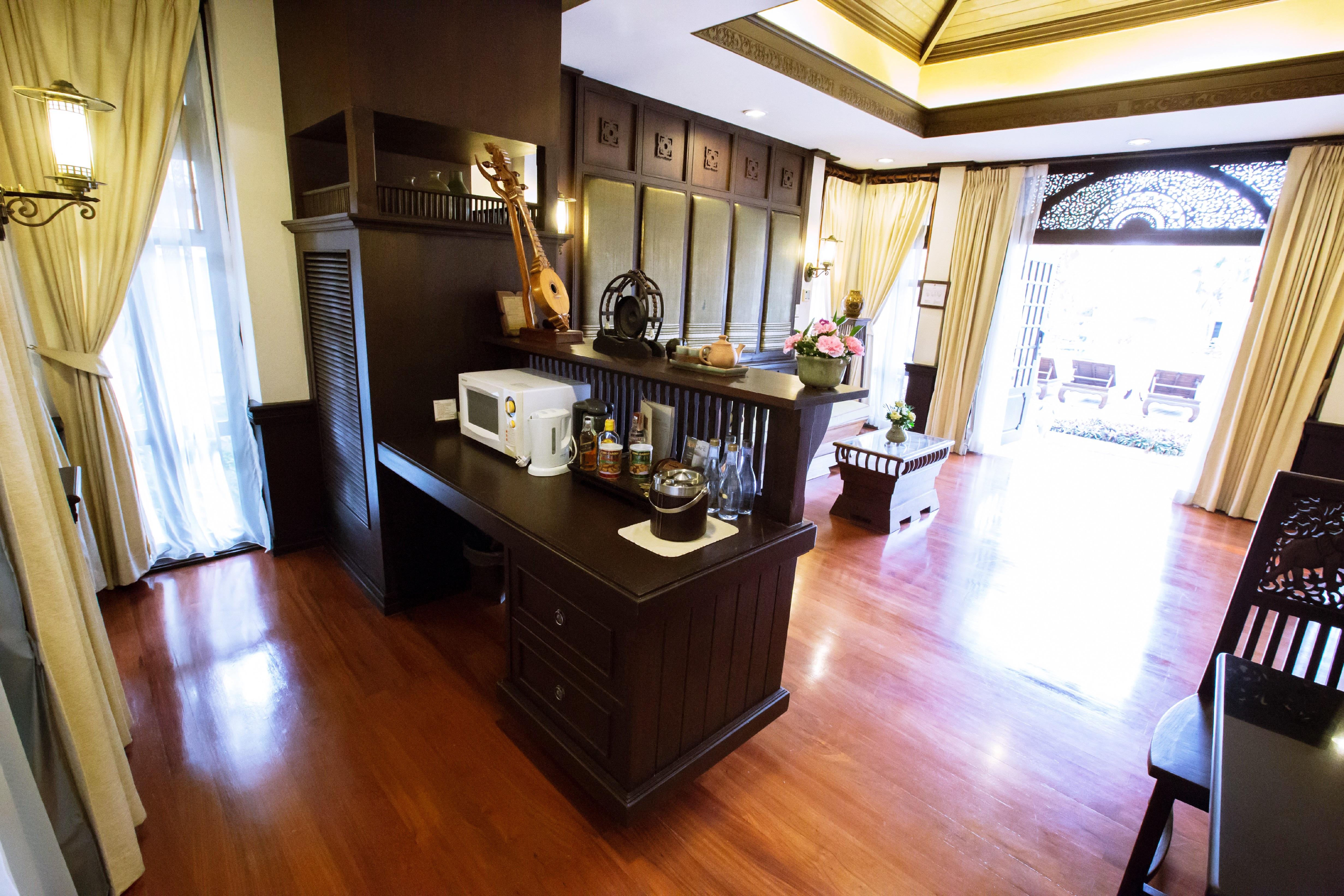 Wora Bura Hua Hin Resort & Spa Exterior foto A typical room at the resort